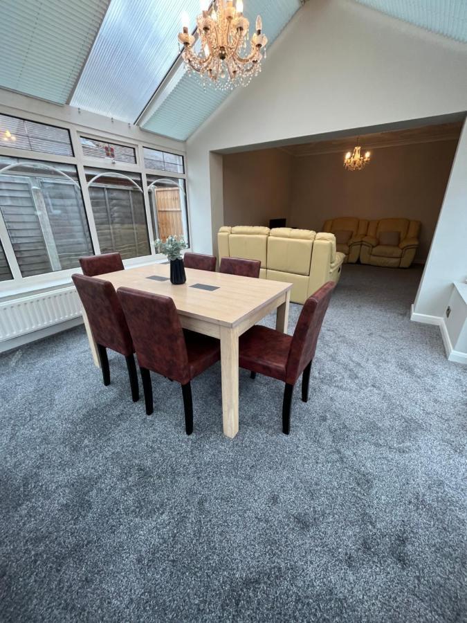 19A Stourwood Avenue Villa Bournemouth Eksteriør billede