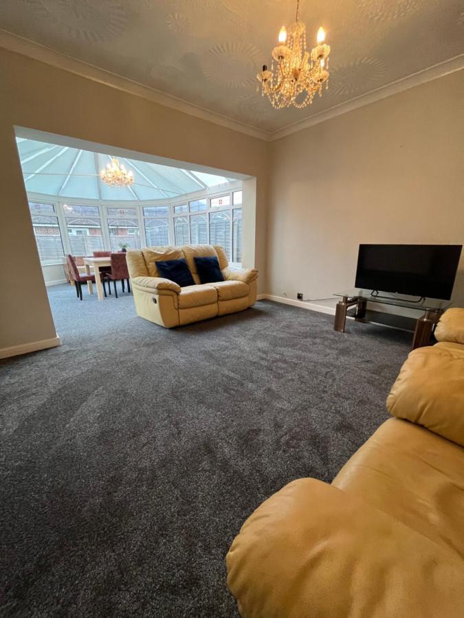 19A Stourwood Avenue Villa Bournemouth Eksteriør billede